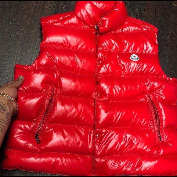 Mens Moncler Vest - Picture 2 of 2
